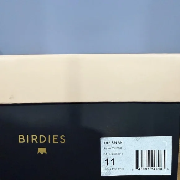 Women’s Size 11 Silver/Pewter Dressy Flats - Picture 2 of 9